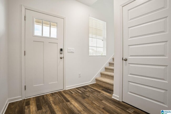 Building Photo - 2052 Gadwall Dr