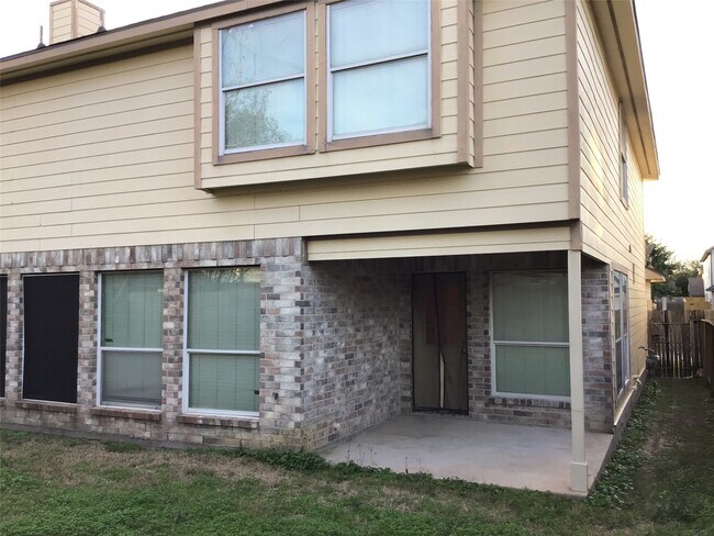 Building Photo - 19818 Twisted Creek Dr