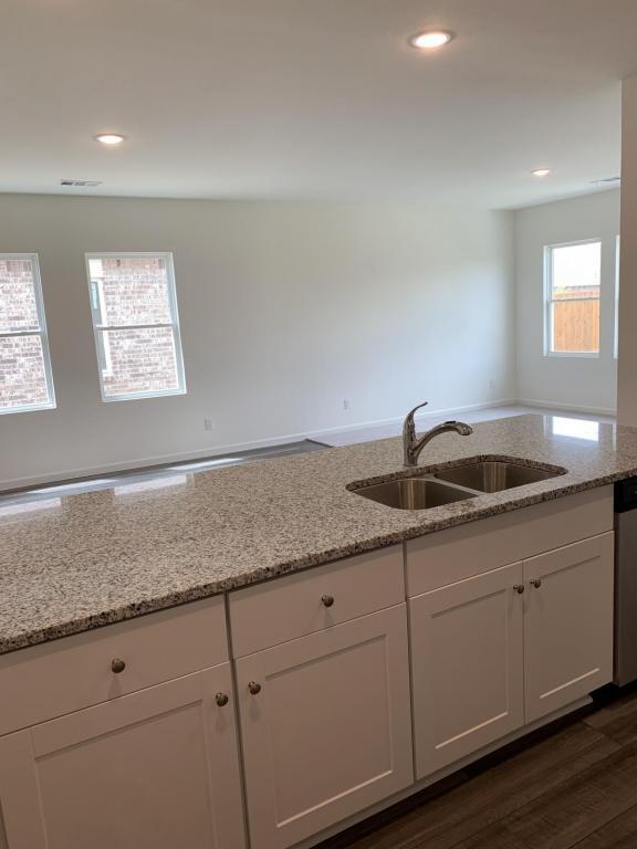 Building Photo - 1640 Hossler Trl