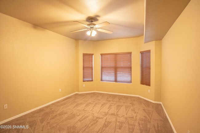 Building Photo - 4032 Cll De Estrellas