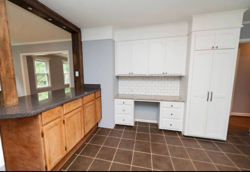 Building Photo - 219 Lakewood Dr