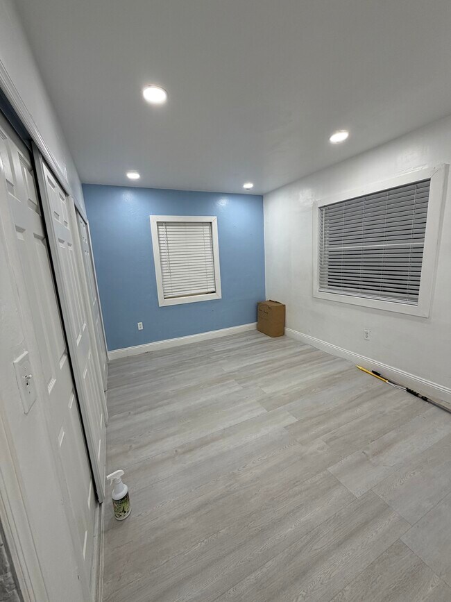 Building Photo - 3565 NW 81st Terrace