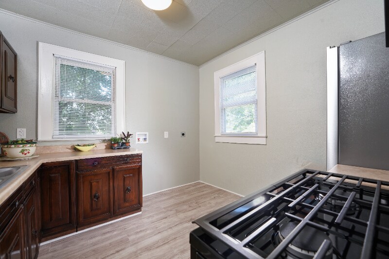 Building Photo - 316 Market Dr