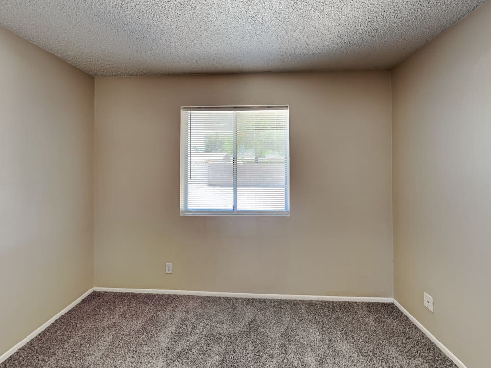 Building Photo - 4213 W Northview Ave