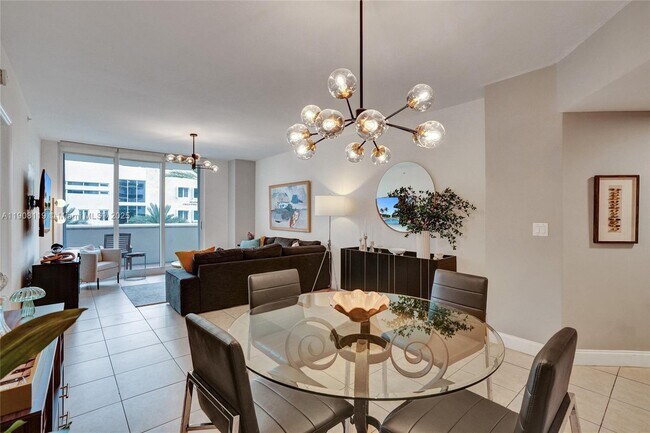 Building Photo - 9559 Collins Ave