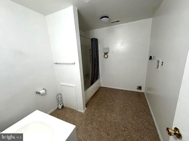 Building Photo - 1331 N Black Horse Pike