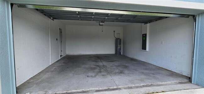 Building Photo - 1437 Cumberland Ave