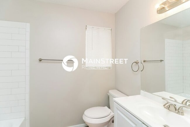 Building Photo - 3 Bedroom Pet-Friendly Home in Weatherford...