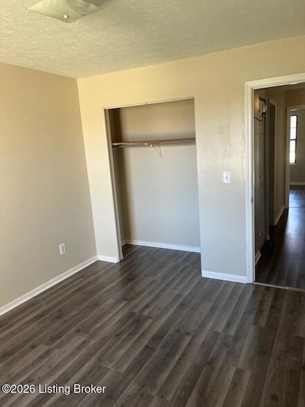 Building Photo - 1707A Cliff Ridge Ct