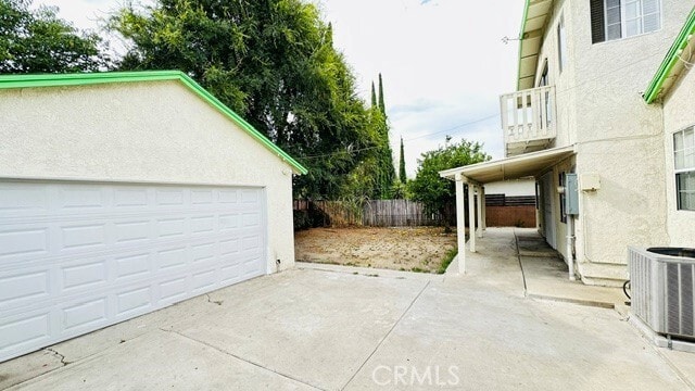 Building Photo - 1843 Lancewood Ave