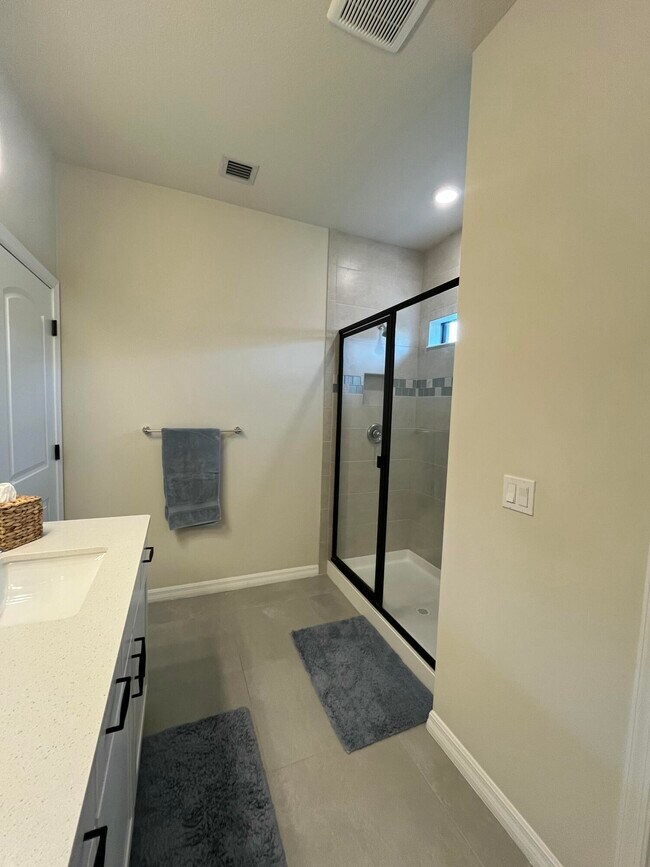 Building Photo - 8193 Cinch Way
