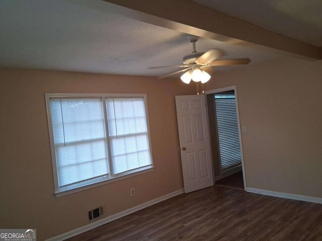 Building Photo - 3336 Cowan Mill Ct