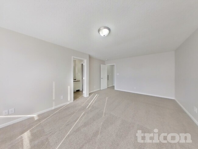 Building Photo - 522 Harmony Dr