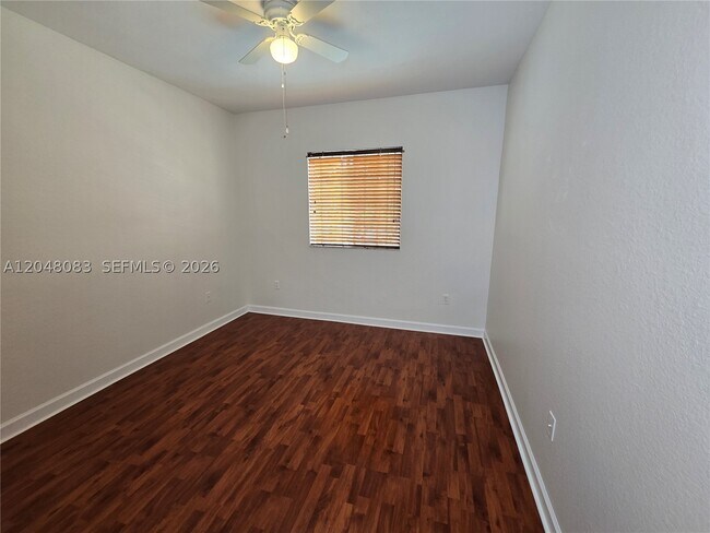 Building Photo - 14758 SW 9th Ln
