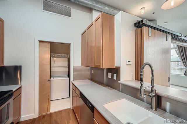Building Photo - 7700 E 29th Ave