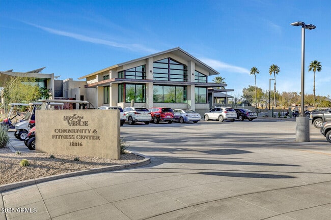 Building Photo - 25409 N Quail Haven Dr