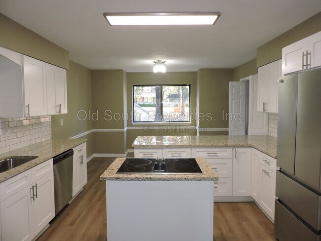 Building Photo - 654 Timber Ridge Rd