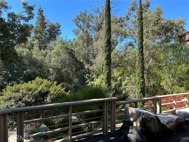 Building Photo - 300 S Timken Rd