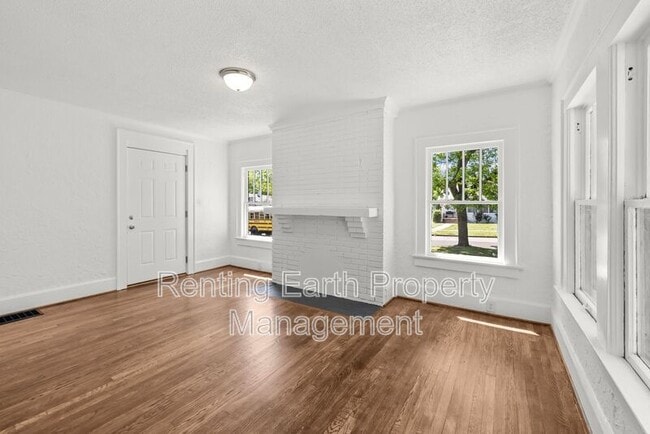 Building Photo - 1436 44th St Ensley