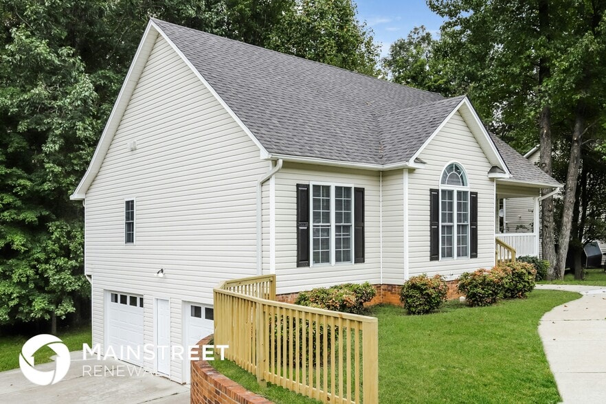 Building Photo - 5232 Springhouse Farm Rd