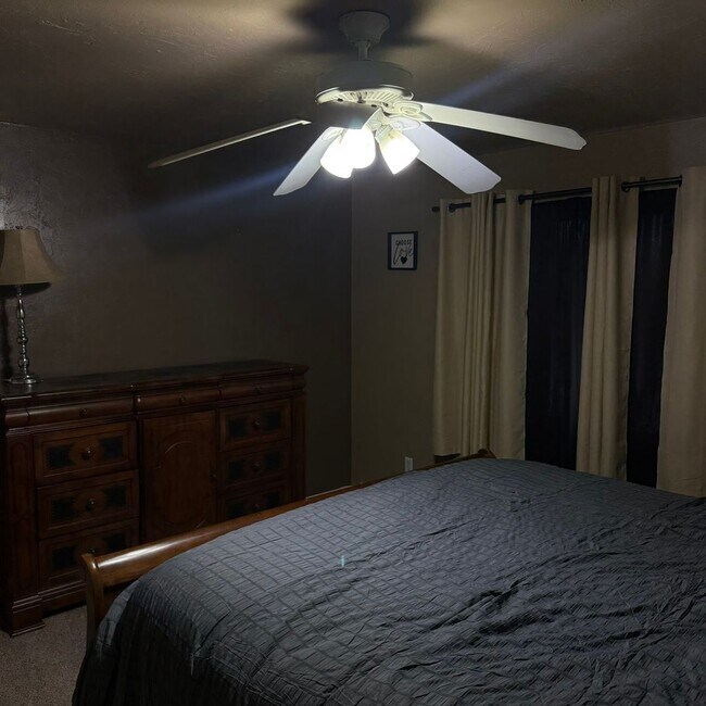 Building Photo - Spacious 3 Bed 2 Bath Home in Orchard Mesa