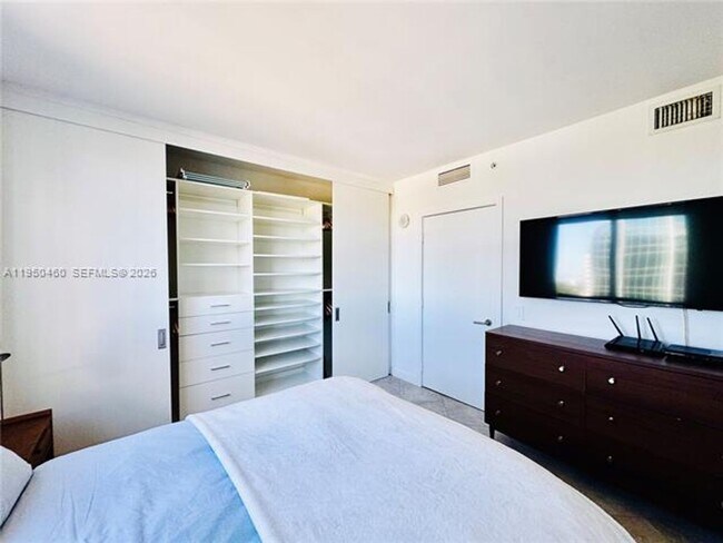 Building Photo - 4250 Biscayne Blvd