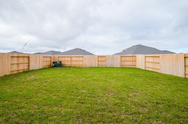 Building Photo - 3060 Emerald Ocean Dr