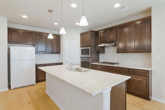 Building Photo - 20921 Brooklynn Melissa Dr