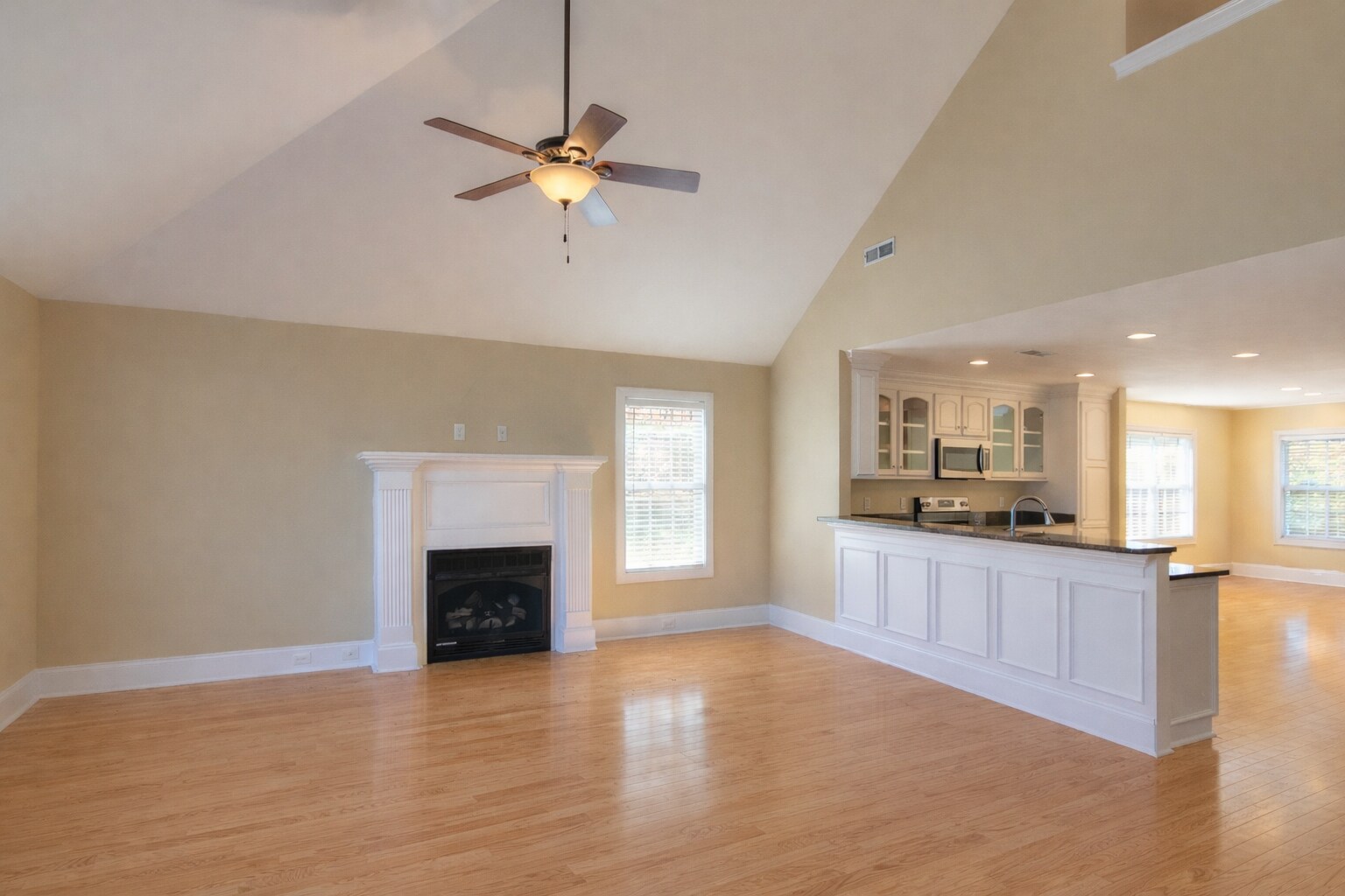 Building Photo - 2198 Balclutha Ln