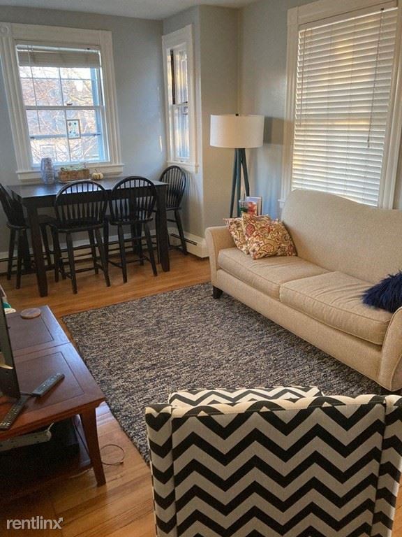 1 br, 1 bath Condo 31 Auburn St 31 Auburn St Newton MA 02465