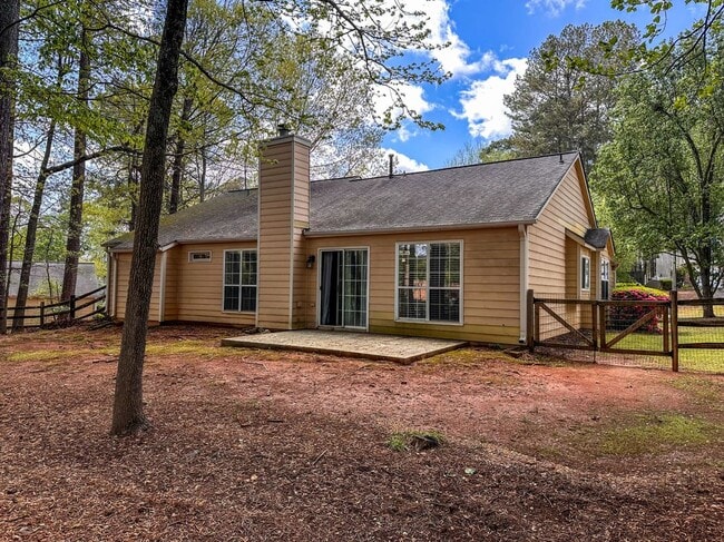 Building Photo - 3552 Plum Creek Trail NW