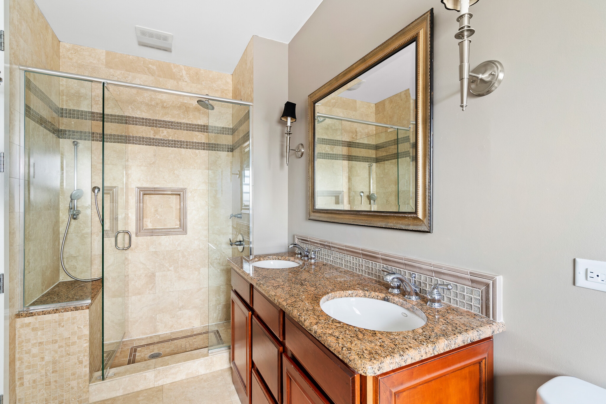 Building Photo - 1318 N Cleveland Ave