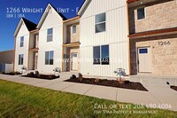 Building Photo - 1266 Wright Ave