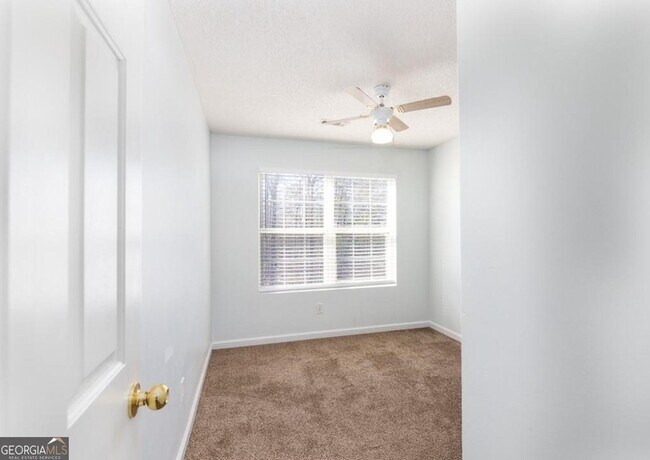 Building Photo - 3230 Oakley Pl