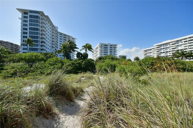 Building Photo - 170 Ocean Ln Dr