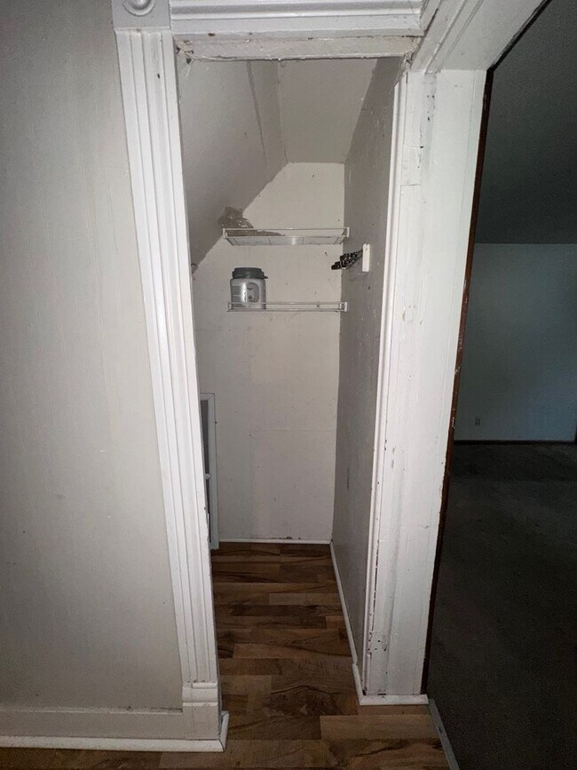 Building Photo - 629/631 Park Avenue