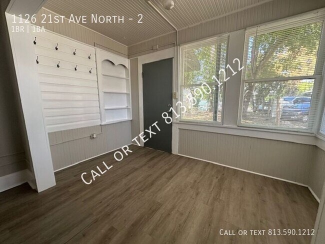 Building Photo - 1126 21st Ave N