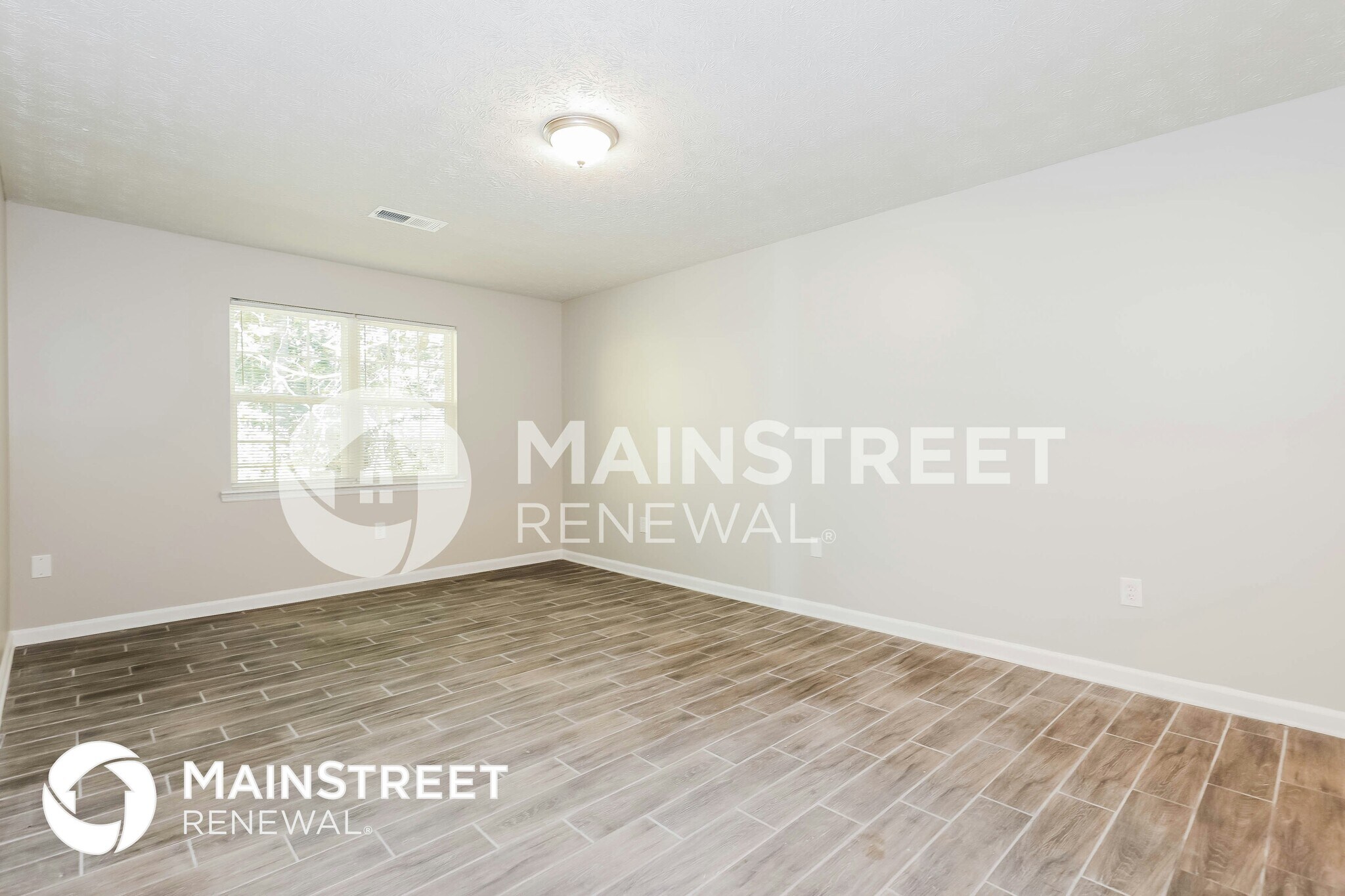 Building Photo - 8333 Pima Ct