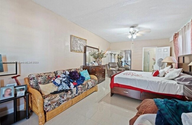 Building Photo - 20235 SW 172nd Ave