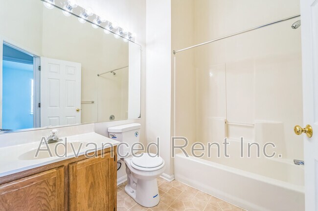 Building Photo - 8942 Quail Run Dr