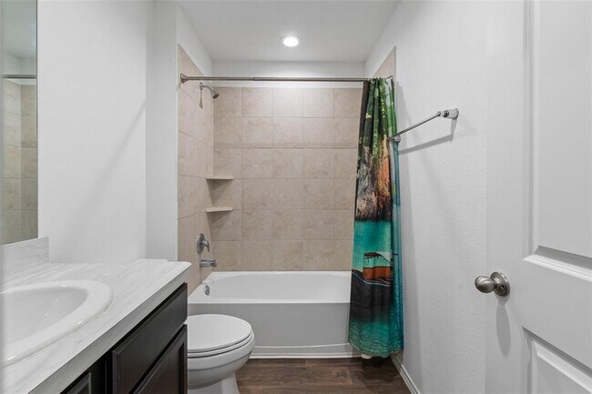 Building Photo - 14428 Sugar Pines Dr