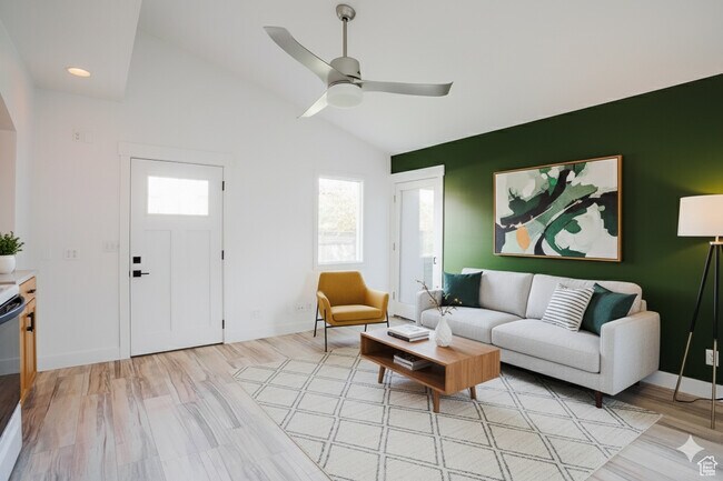 Building Photo - 8544 S 300 E