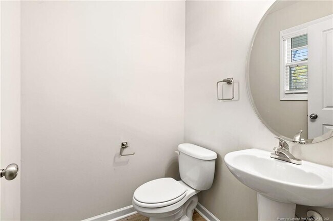 Building Photo - 42 Terrier Ct