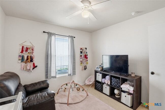 Building Photo - 2900 Blackburn Dr