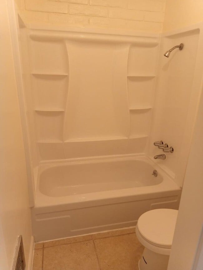 Building Photo - 4140 E Cliffside Trail