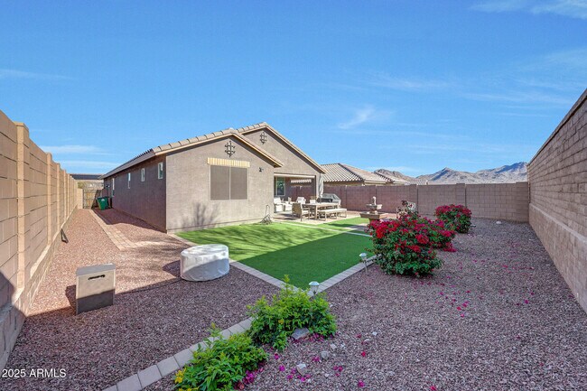 Building Photo - 8490 S 165th Dr