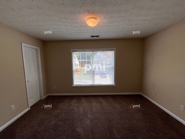 Building Photo - 7151 Flagstone Pl