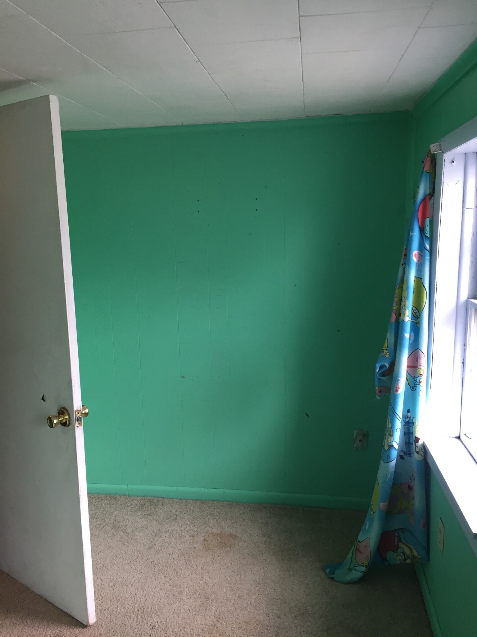 Small play room - 69 N Main St