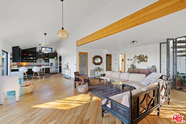 Building Photo - 20784 Medley Ln