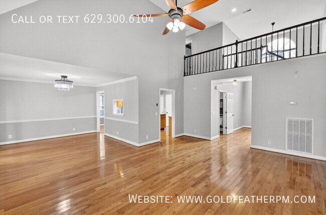 Building Photo - 3940 Waterford Way